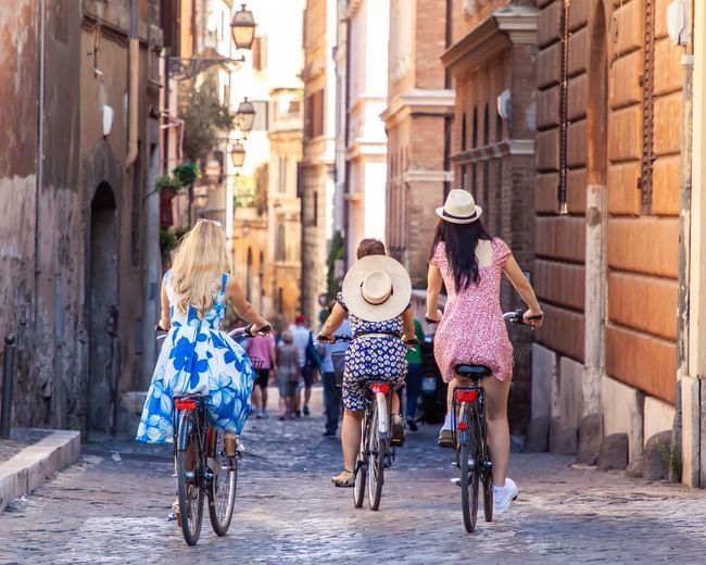 Mother's Day tour bike in Rome